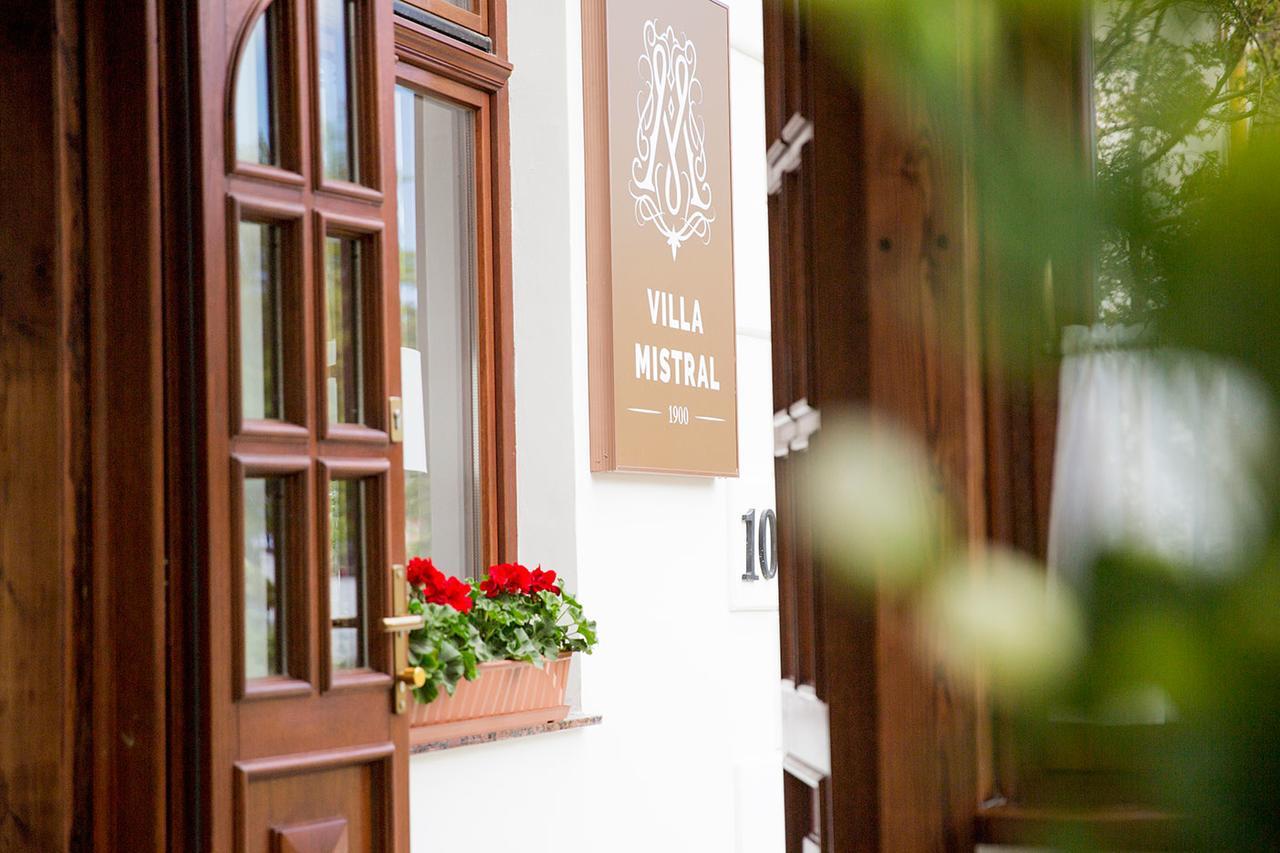 Villa Mistral Устка Екстериор снимка