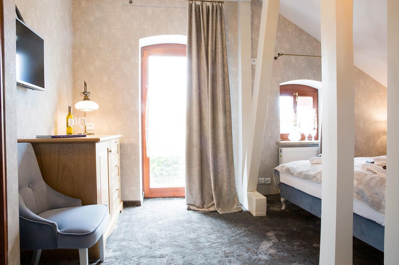 Villa Mistral Устка Екстериор снимка